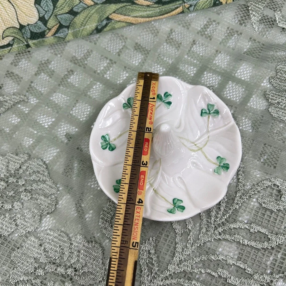 Belleek Ireland Porcelain Clover Ring Dish Green Creme Fine Porcelain Gift